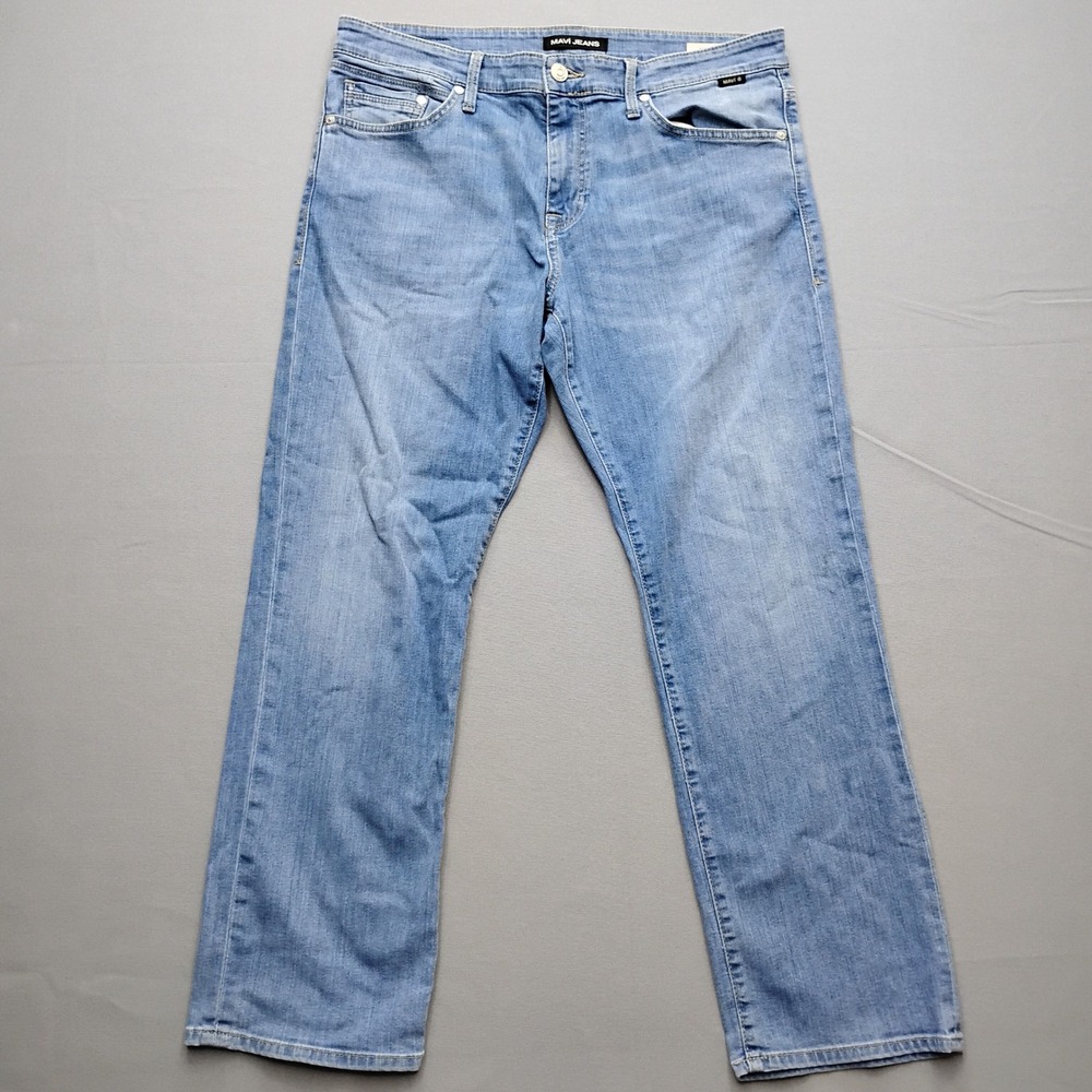Mavi Jeans Matt Relaxed Straight Leg Light Wash Blue Denim Jeans 34x30